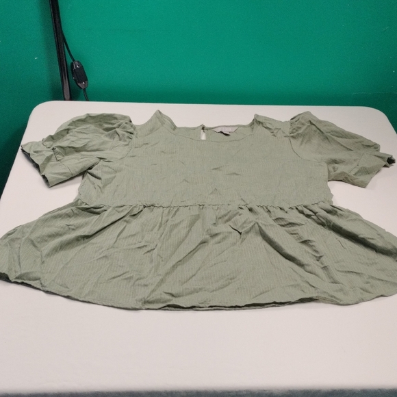 Falls Creek Tops - Falls Creek Women's Olive Colored Top Size Large